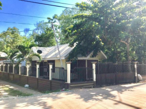 Johann’s Place Panglao